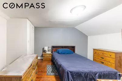 961 E 32nd Street, New York City, NY 11210 - Photo 9