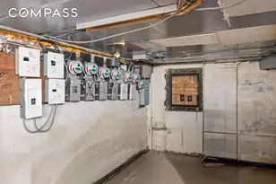 27 Sherlock Pl, New York City, NY 11233 - Photo 7