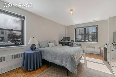 357 E 57th Street #2D, New York, NY 10022 - Photo 9