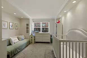 196 E 75th St, New York City, NY 10021 - Photo 5