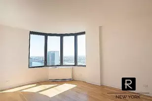 330 E 38th St, New York City, NY 10016 - Photo 5