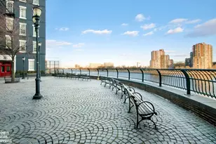 530 E 72nd St, New York City, NY 10021 - Photo 13