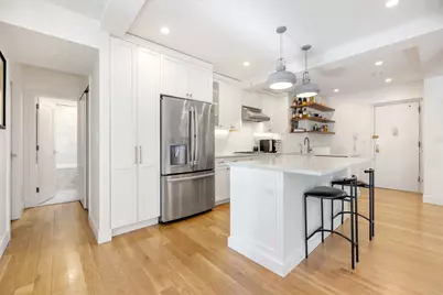 60 E 9th Street #607, New York City, NY 10003 - Photo 13