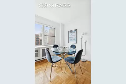 311 E 71st Street #10F, New York, NY 10021 - Photo 3