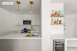 300 E 71st St, New York, NY 10021 - Photo 3