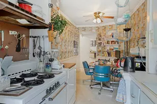 84-51 Beverly Rd, New York City, NY 11415 - Photo 33