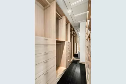 330 E 72nd Street #11, New York City, NY 10021 - Photo 17