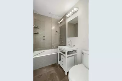 330 E 72nd Street #11, New York City, NY 10021 - Photo 11