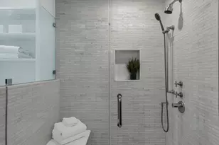 330 E 72nd St, New York City, NY 10021 - Photo 11