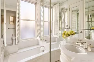 133 E 64th St, New York City, NY 10065 - Photo 9