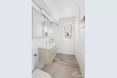 321 E 45th Street #7G, New York City, NY 10017 - Photo 7