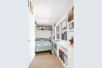 321 E 45th Street #7G, New York City, NY 10017 - Photo 5