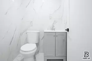 215 S 4th St, Brooklyn, NY 11211 - Photo 7