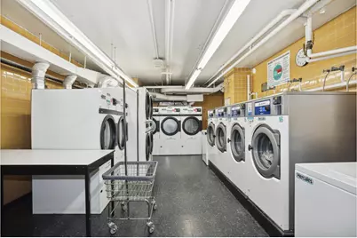 201 E 17th Street #31H, New York, NY 10003 - Photo 15