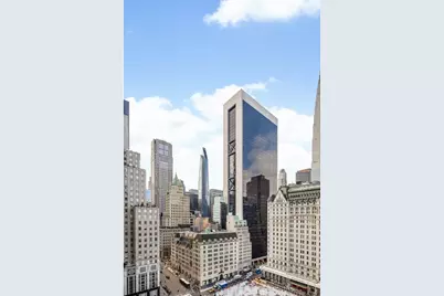 781 5th Avenue #1611, New York City, NY 10022 - Photo 5