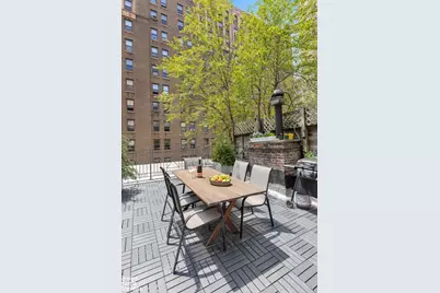 263 W 93rd Street, New York City, NY 10025 - Photo 9