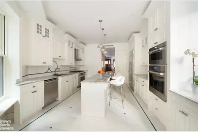 263 W 93rd Street, New York City, NY 10025 - Photo 5