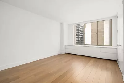 236 E 47th Street #29E, New York, NY 10017 - Photo 7