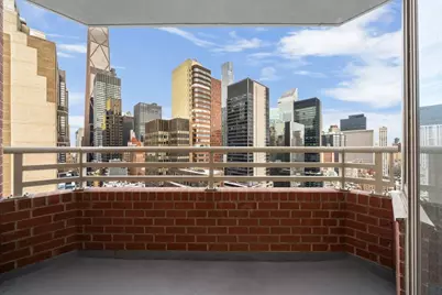 236 E 47th Street #29E, New York, NY 10017 - Photo 5