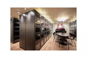 15 W 53rd St, New York City, NY 10019 - Photo 9