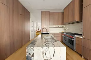 163 W 76th St, New York City, NY 10023 - Photo 3