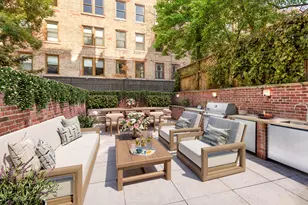 163 W 76th St, New York City, NY 10023 - Photo 17