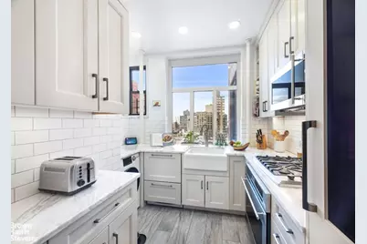 139 E 94th Street #9C, New York City, NY 10128 - Photo 3