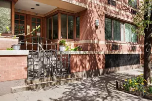 367 W 49th St, New York, NY 10023 - Photo 13