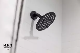 1-76 Woodward Ave, New York City, NY 11385 - Photo 33