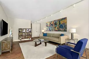 44 W 62nd St, New York City, NY 10023 - Photo 3