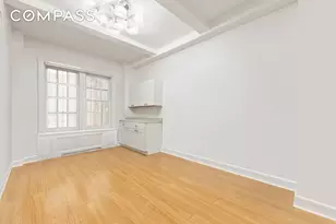 162 E 80th St, New York City, NY 10075 - Photo 5