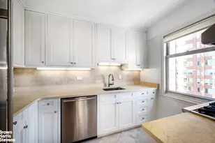 200 E 78th St, New York City, NY 10075 - Photo 5