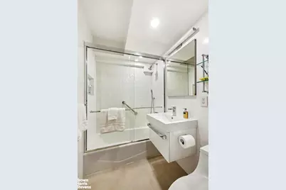 200 E 78th Street #17D, New York City, NY 10075 - Photo 9