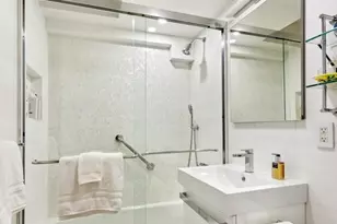 200 E 78th St, New York City, NY 10075 - Photo 9