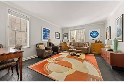 360 Clinton Avenue #1R, Brooklyn, NY 11238 - Photo 1