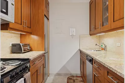 137 E 36th Street #14J, New York, NY 10016 - Photo 3