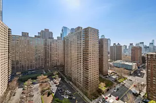 185 W End Ave, New York City, NY 10023 - Photo 7