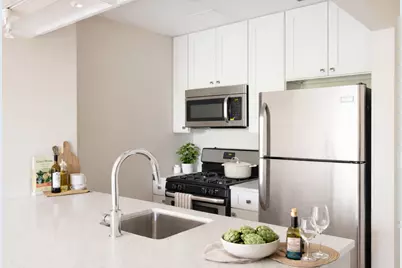 29-14 Newtown Avenue #4F, Astoria, NY 11102 - Photo 3