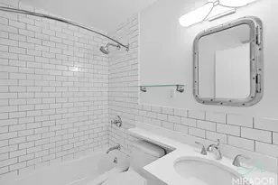 330 E 39th St, New York City, NY 10016 - Photo 5