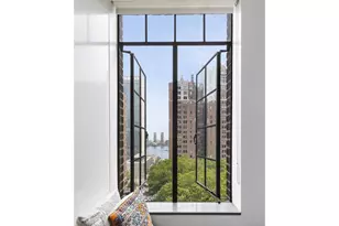 320 E 42nd St, New York City, NY 10017 - Photo 7