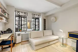 320 E 42nd St, New York City, NY 10017 - Photo 5