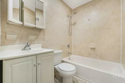 88-10 70th Road #1, Forest Hills, NY 11375 - Photo 23