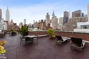 240 E 35th St, New York City, NY 10016 - Photo 15