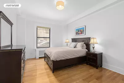 304 W 89th Street #1A, New York City, NY 10024 - Photo 5