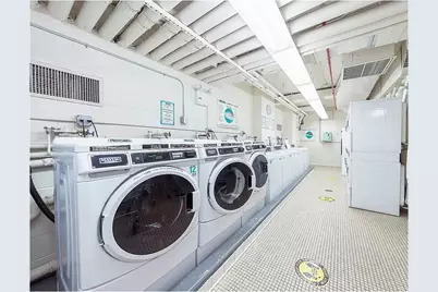 145 E 48th Street #5C5D, New York City, NY 10017 - Photo 19