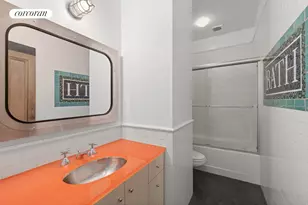 165 Perry St, New York City, NY 10014 - Photo 9