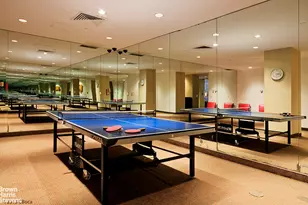 235 E 40th St, New York City, NY 10016 - Photo 13