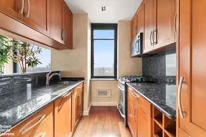 235 E 40th Street #40G, New York City, NY 10016 - Photo 5