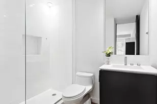110 E 71st St, New York City, NY 10021 - Photo 13