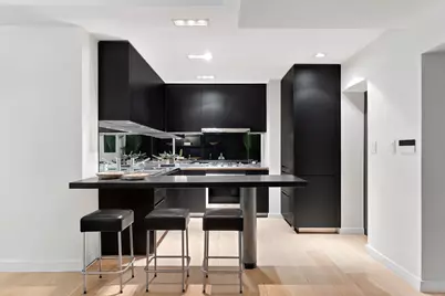 110 E 71st Street #4TH, New York City, NY 10021 - Photo 15